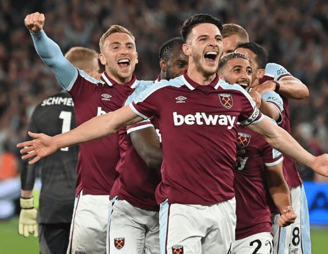 每体：塞尔塔对佩尼亚感兴趣，球员很可能将离开巴萨