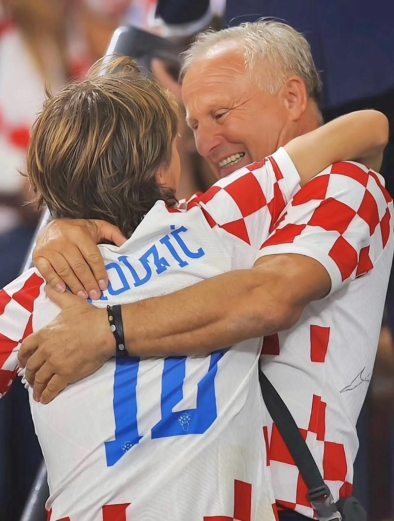 这球我真的看十遍不腻